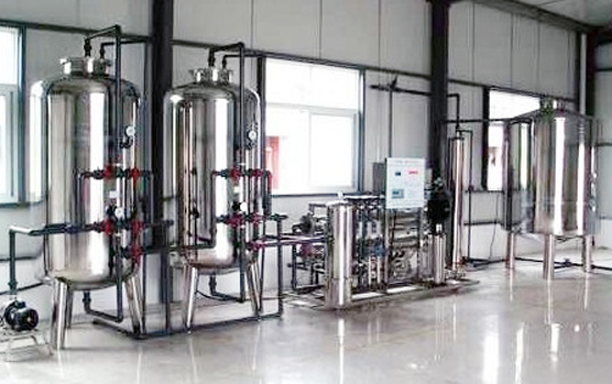 酒類釀造和勾兌反滲透設備，純水設備，酒廠行業用反滲透設備，純水系統，釀酒用純水設備，酒水勾兌用水處理設備